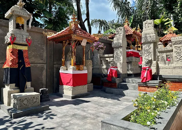 Puri Bali 2*